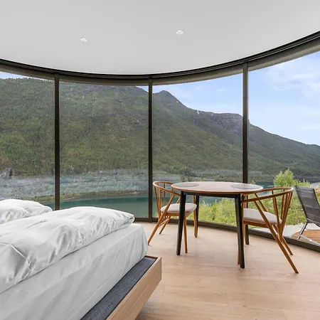Sogndal Fjordpanorama- The Panorama View Kaupanger