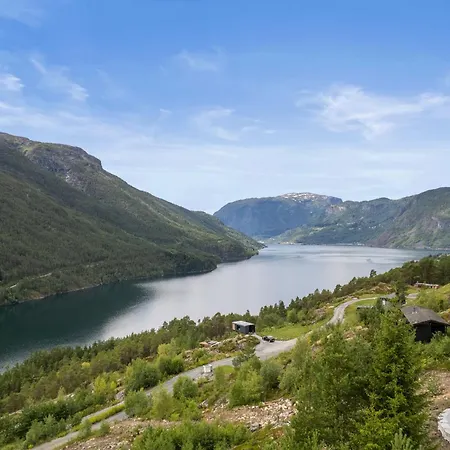 Sogndal Fjordpanorama- The Panorama View Campsite Kaupanger