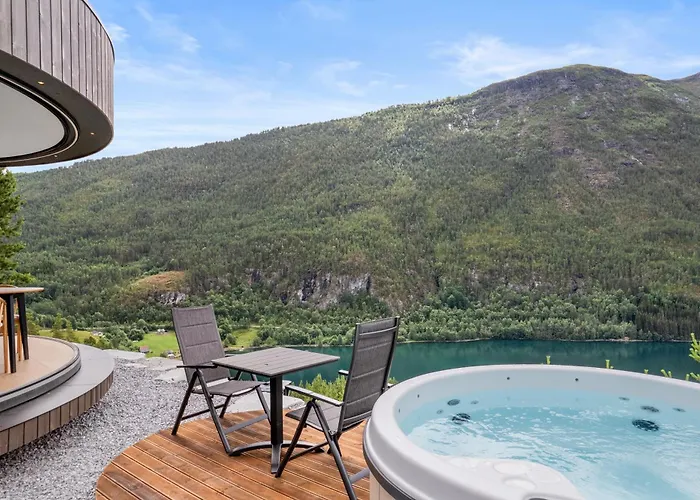 Sogndal Fjordpanorama- The Panorama View * Kaupanger
